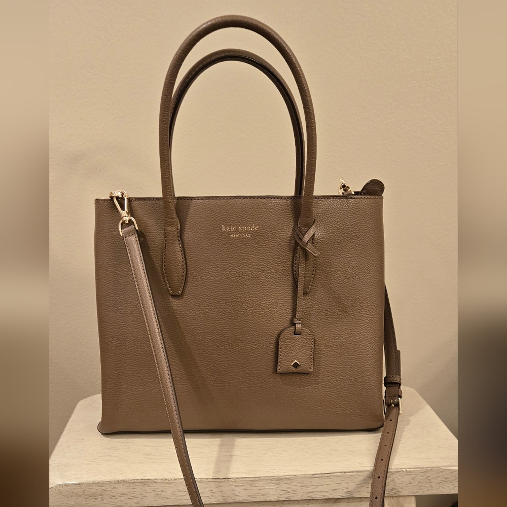 Kate Spade Eva Medium Zip Top Stachel handbag NWOT never used.